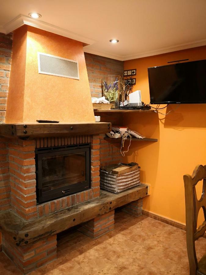 Maison d'hôtes Casa Nueva à Salas  Extérieur photo